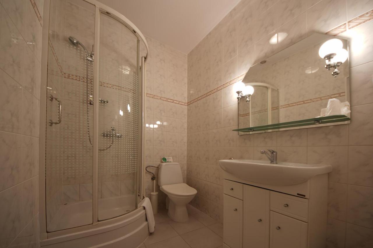 Hotel Sara Koło 외부 사진
